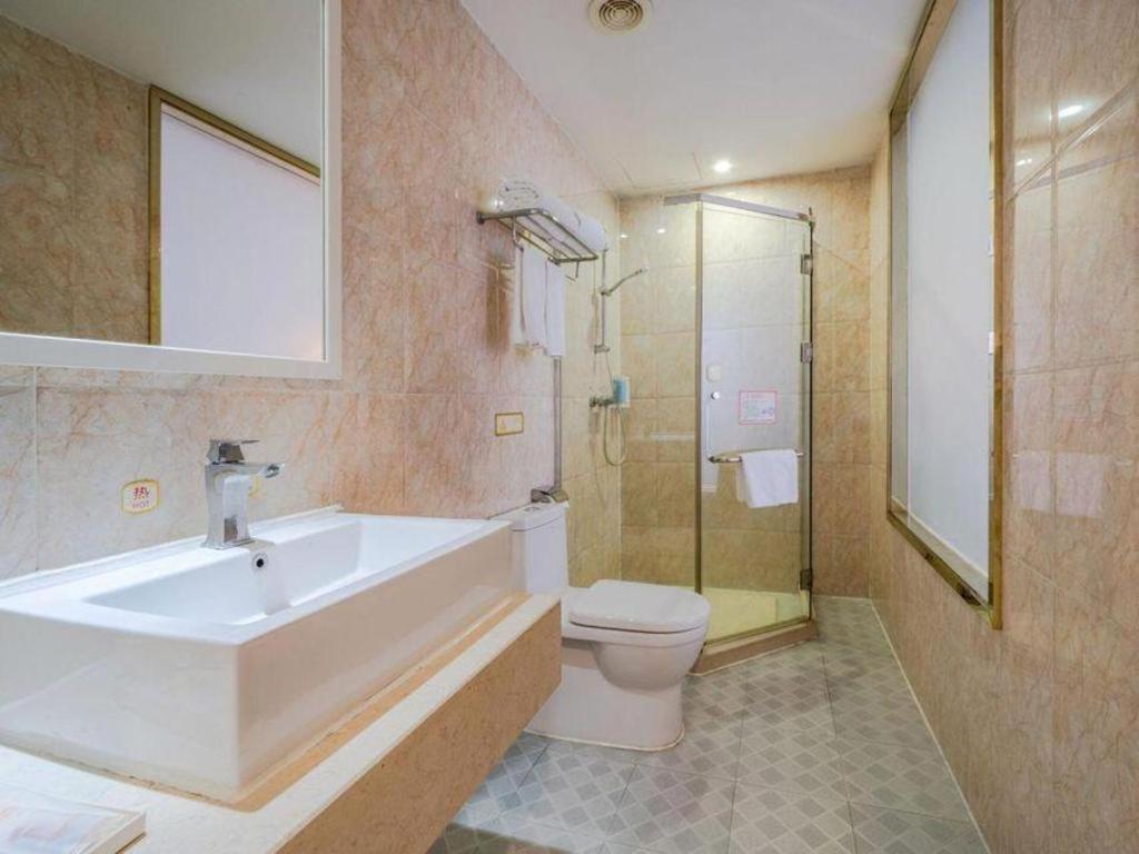 Vienna 3 Best Hotel Shenzhen Shazui Road Branch Kültér fotó
